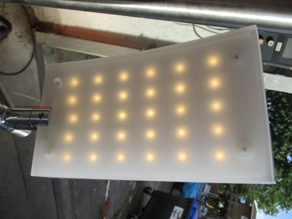LMMG30:1 Stehlampe mit Leselampe B-Leuchten LED 6/30W in Plauen