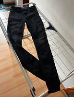 Damen Stretch Jeans Amisu, Gr.29, in schwarz & blau Saarbrücken-West - Altenkessel Vorschau