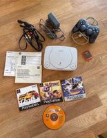 PlayStation One Sony Original mit Controller und 4 Spielen Frankfurt am Main - Preungesheim Vorschau