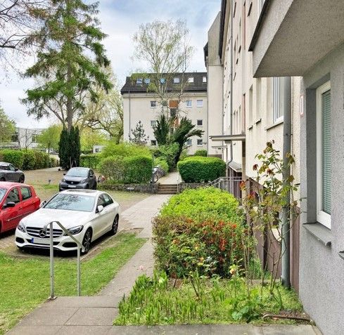 Freie Wohnung in Berlin-Reinickendorf für Selbstnutzer: 2 Zi., 63 qm, 2. OG, Balkon in Berlin