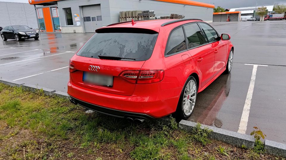 Audi s4 quattro in Landsberg (Lech)