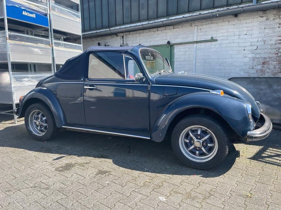 Volkswagen Käfer Cabrio Oldtimer 1972 in Oberhausen