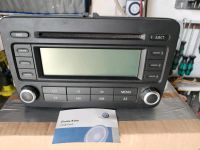 VW Autoradio, RCD 300, MIT CODE-KARTE Dresden - Niedersedlitz Vorschau