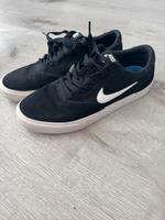 Nike Chrom Sneakers schwarz Gr. 42,5 Baden-Württemberg - Sandhausen Vorschau