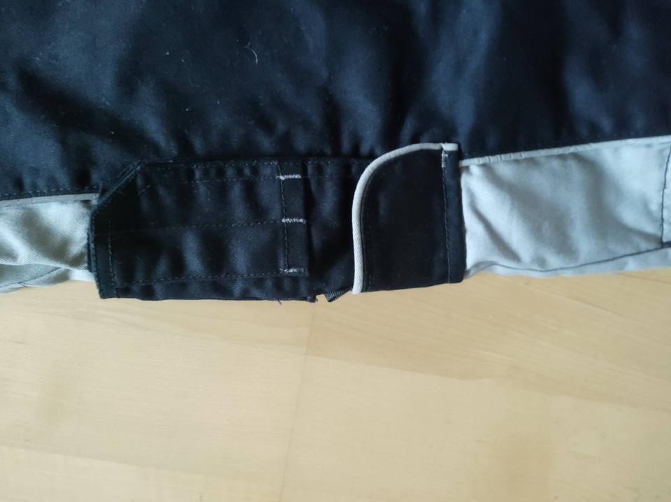 Arbeitshose King Craft Kinder Gr. 146/152 schwarz grau Neuwertig in Eckental 