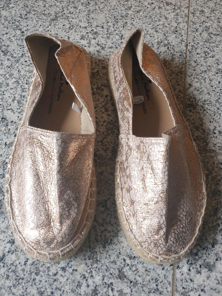 Espadrilles Stoffschuhe Gr. 36/37 neu in Mönchengladbach