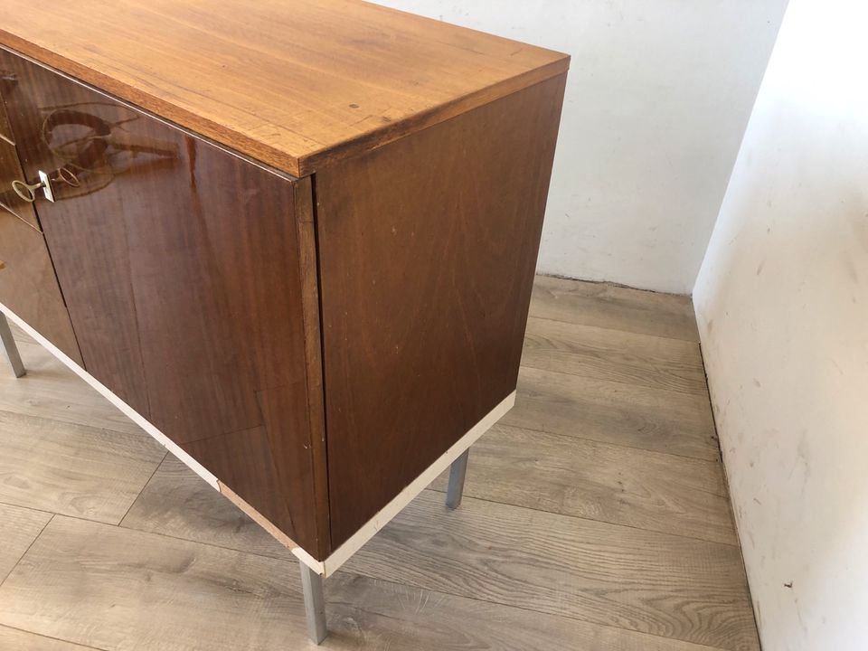 #A DDR Hellerau Sideboard Kommode Anbauwand elegant Meißen 60er in Burgstädt