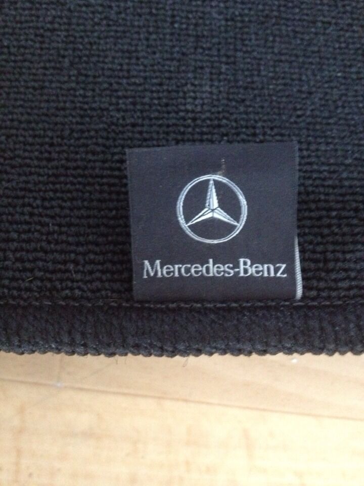 Mercedes GLK Kofferraummatte neu X204 schwarz 204 680 0006 in Belm