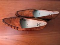Schuhe Pumps braun Leder Velours Gr. 40 René´by Ara Vintage Bremen - Schwachhausen Vorschau