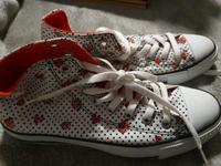 Converse Chucks 39,5 neu rot,gestreift,Herzen, Marienkäfer Kiel - Ellerbek-Wellingdorf Vorschau