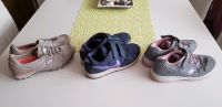 Schuhepaket Sneacker  Nike,Skechers  Mädchen Gr.34/35 Rostock - Schmarl Vorschau