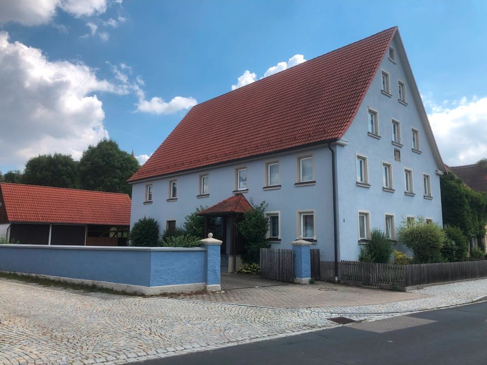 Mehrfamilienhaus in Dombühl