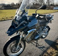 BMW Sehr schöne R1200GS mit Vollausstattung wenig km Bayern - Velden Vorschau