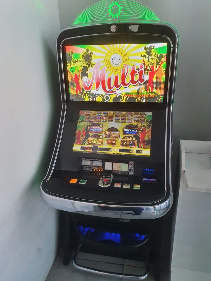 2 Spielautomaten Merkur in Frankfurt am Main