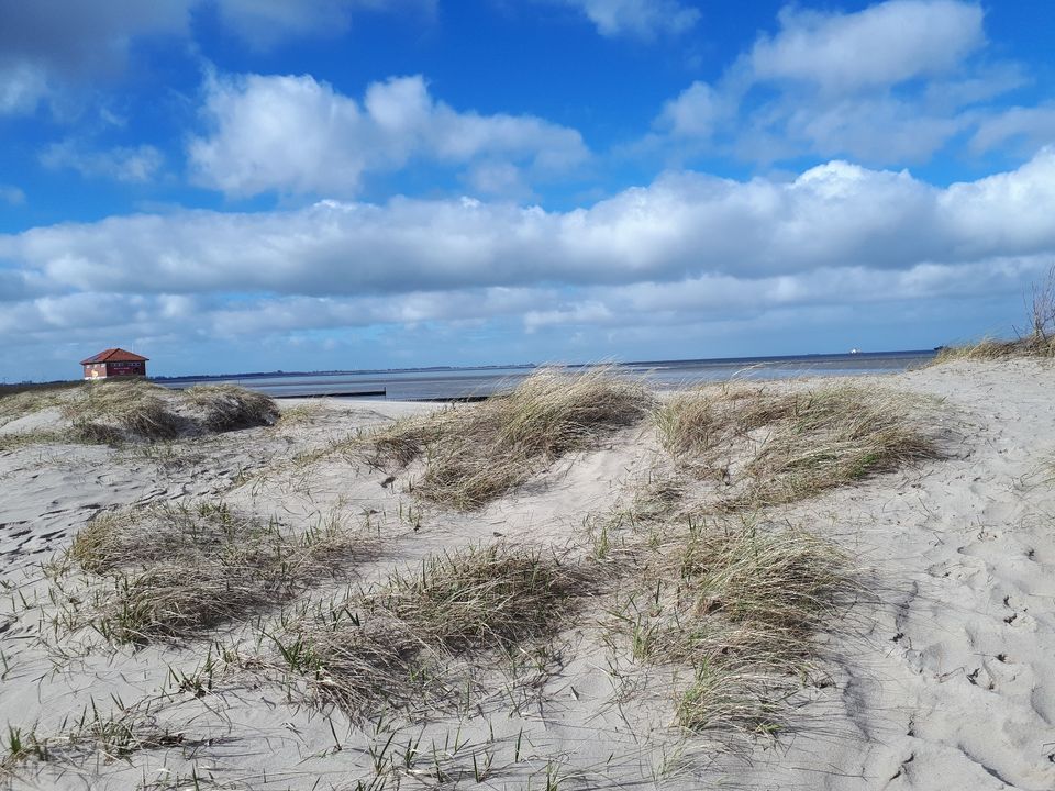 Hooksiel Nordsee/Ferienwohnung/Strandkorb/Hund willkommen in Bochum