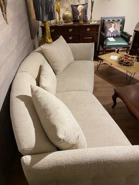 3-Sitzer Sofa, Couch gebogen, Boucle Stoff beige, B260xT130 cm in Ronneburg