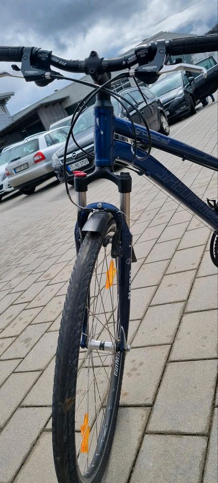 Specialized Crosstrail Damenrad in Münsingen
