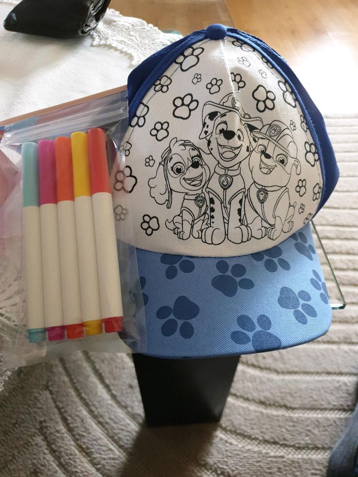 Paw Patrol Mütze Cape mit Stieften in Wachtberg