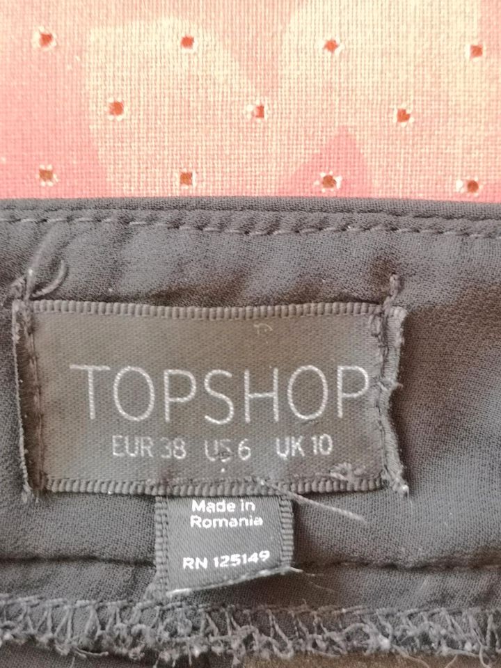 Shorts leicht topshop Gr. S in Landsberg (Lech)