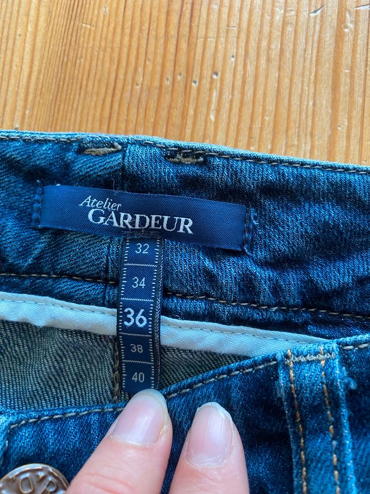 Jeans Atelier Gardeur in München