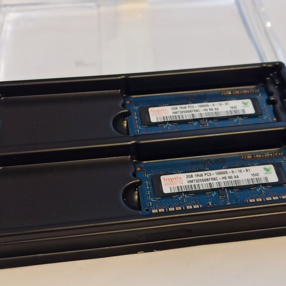 Notebook RAM 4GB (2x 2GB) hynix PC3-10600S z.B. DELL ® in Saarbrücken