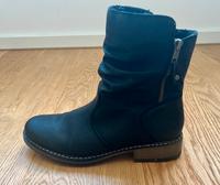 Rieker Stiefel schwarz * Gr. 40* Friedrichshain-Kreuzberg - Friedrichshain Vorschau