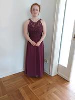 Ballkleid, Abi, Farbe Bordeaux, Gr. 36 Niedersachsen - Celle Vorschau