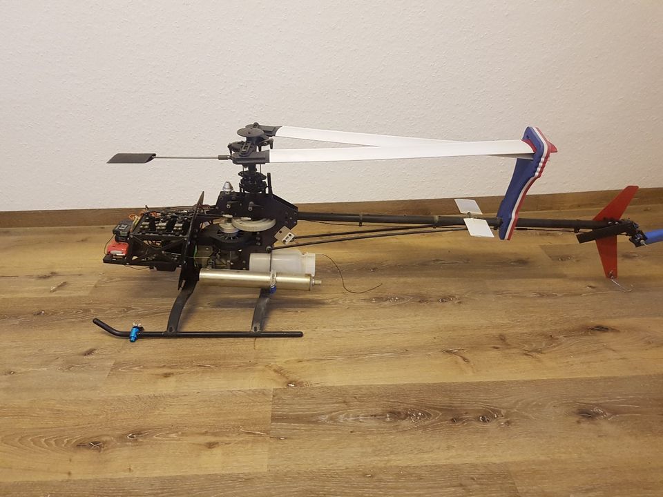 Rc Helli SCOUT 60 ohne funke /Hubschrauber in Bad Köstritz  