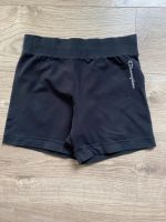 Champion Shorts Trainingshose Radler Größe Molly Nordrhein-Westfalen - Lippstadt Vorschau