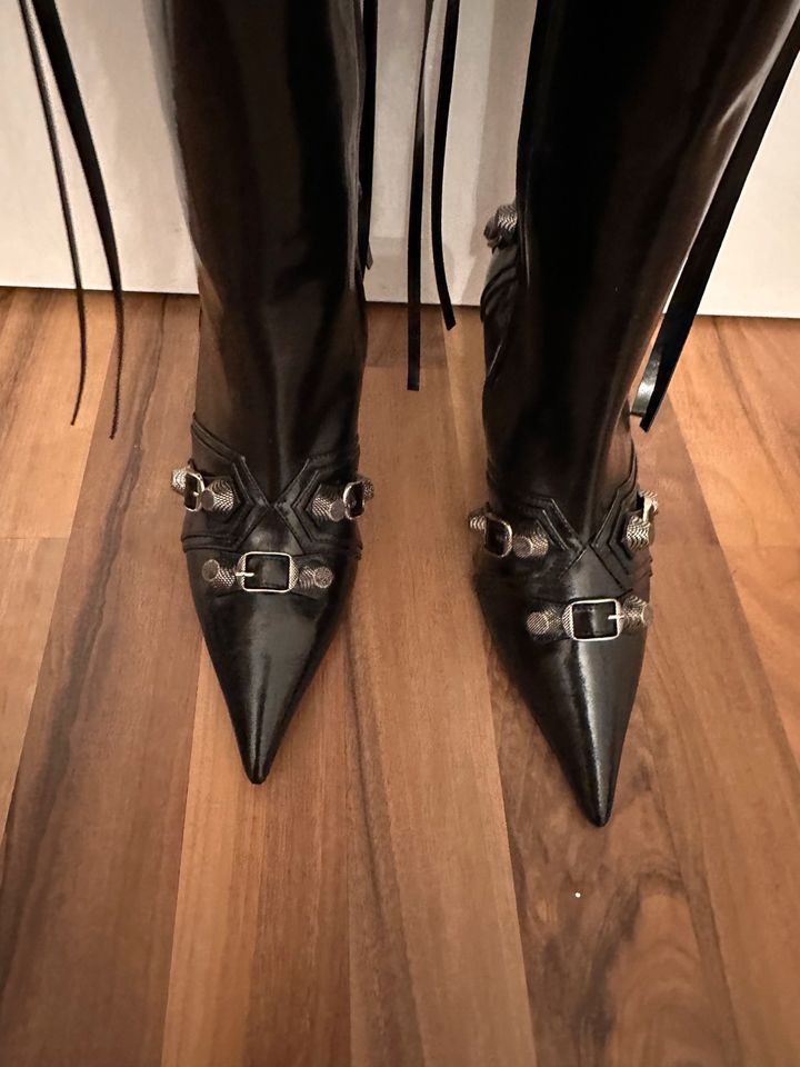 Balenciaga Stiefel Gr.37/38 Neu Schwarz Leder Unbenutzt in Berlin