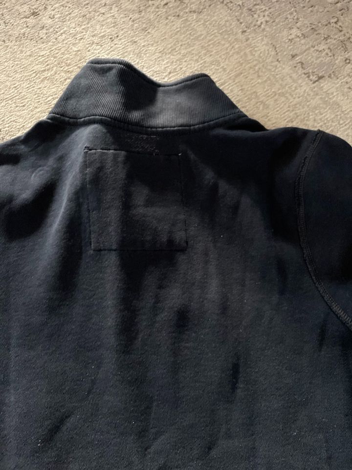 Hollister Sweatshirt dunkelblau Gr.M in Gründau