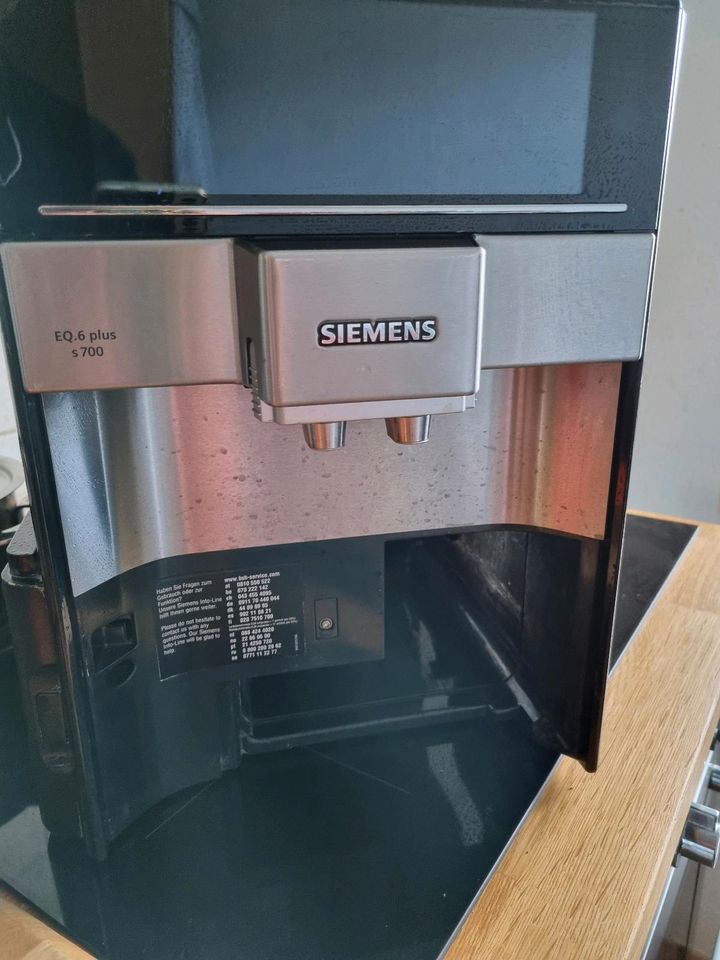Kaffeevollautomaten SIEMENS EQ6 Plus S700 in Neubrandenburg