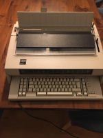 IBM 6747-2 Schreibmaschine funktioniert! Nordrhein-Westfalen - Neunkirchen-Seelscheid Vorschau