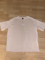 wie Neu Geripptes T-Shirt Beige Oversize Gr.M Berlin - Reinickendorf Vorschau