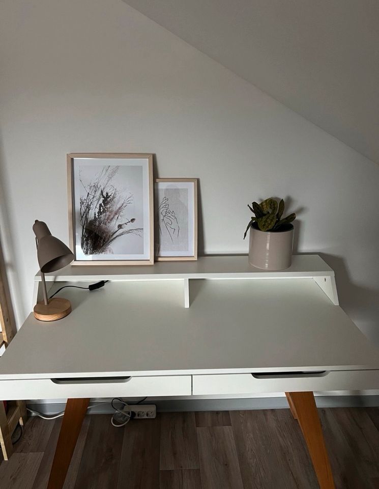 Schreibtisch weiß matt - massivholz / Skandi Stil - skandinavisch in Heinsberg