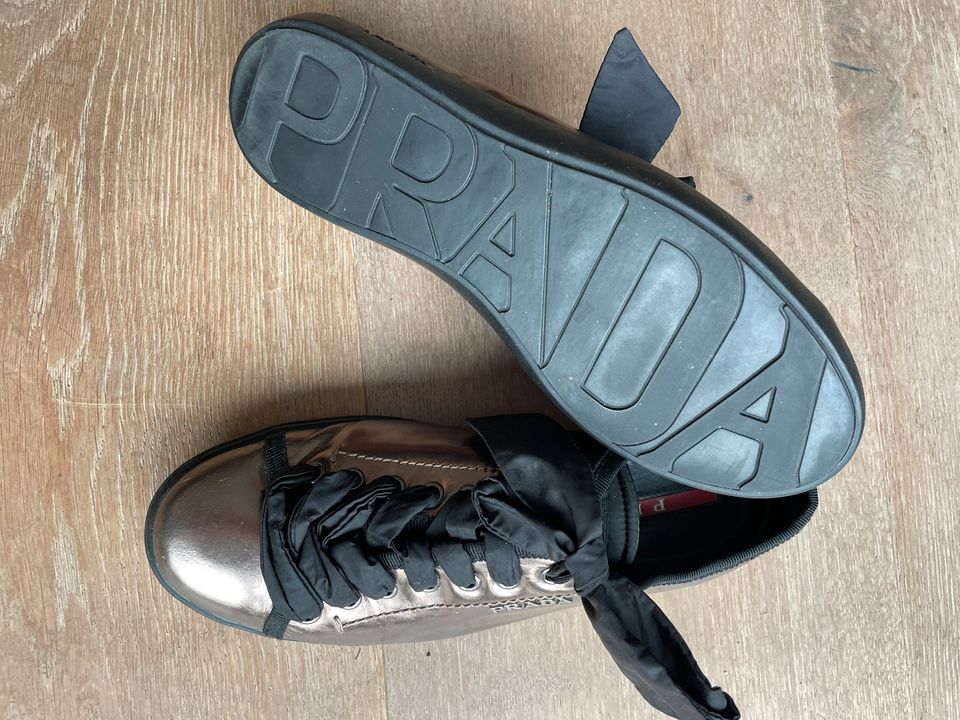 Prada Schuhe in Krefeld