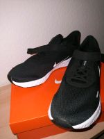 Nike Revolution 5 flyease, Gr. 45 , Neu &OVP Niedersachsen - Oldenburg Vorschau