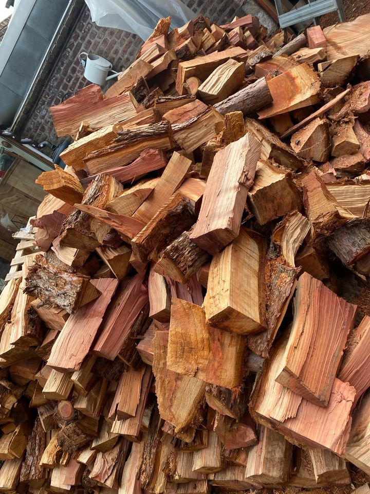 Holz zum heizen in Mönchengladbach