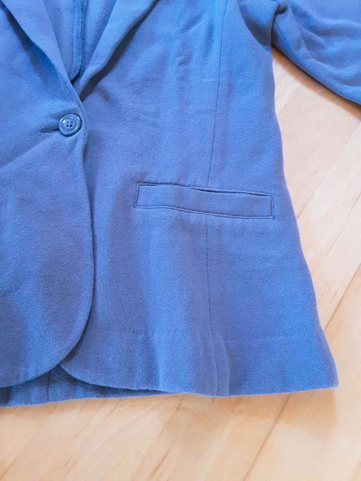 Jacke grau, Gr. 158, H&M in Nehren