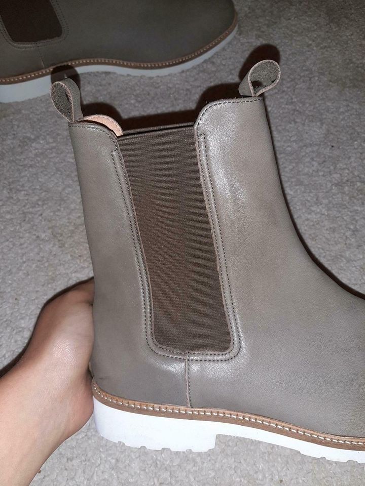 Hessnatur/ Herren Chelsea Boots/echtes Bio Leder/neu/ungetragen in Düsseldorf