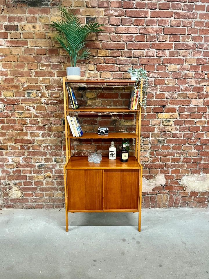 Teak Kommode Highboard Regal Bücherschrank Vintage Mid Century in Berlin