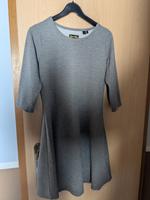 Kleid SuperDry in Größe 40 Nordrhein-Westfalen - Marl Vorschau