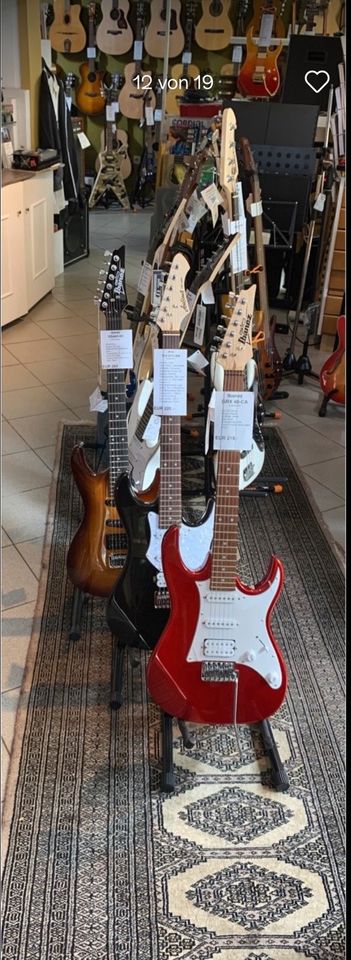 E-Gitarre Aria Pro II modern Strat.  Serie 714 in Solingen