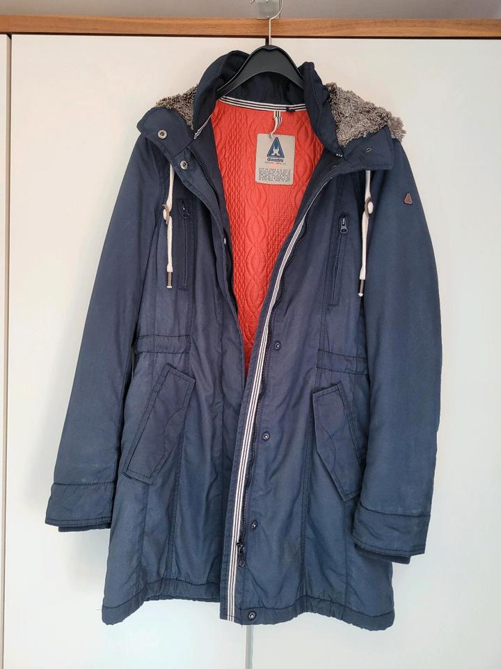 Gaastra Winterjacke Größe M, leicht gefüttert, dunkelblau in Runkel