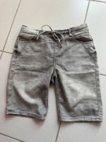 Street One  Jeans Shorts -Schlupfhose- in 28 (38) in grau Baden-Württemberg - Engen Vorschau