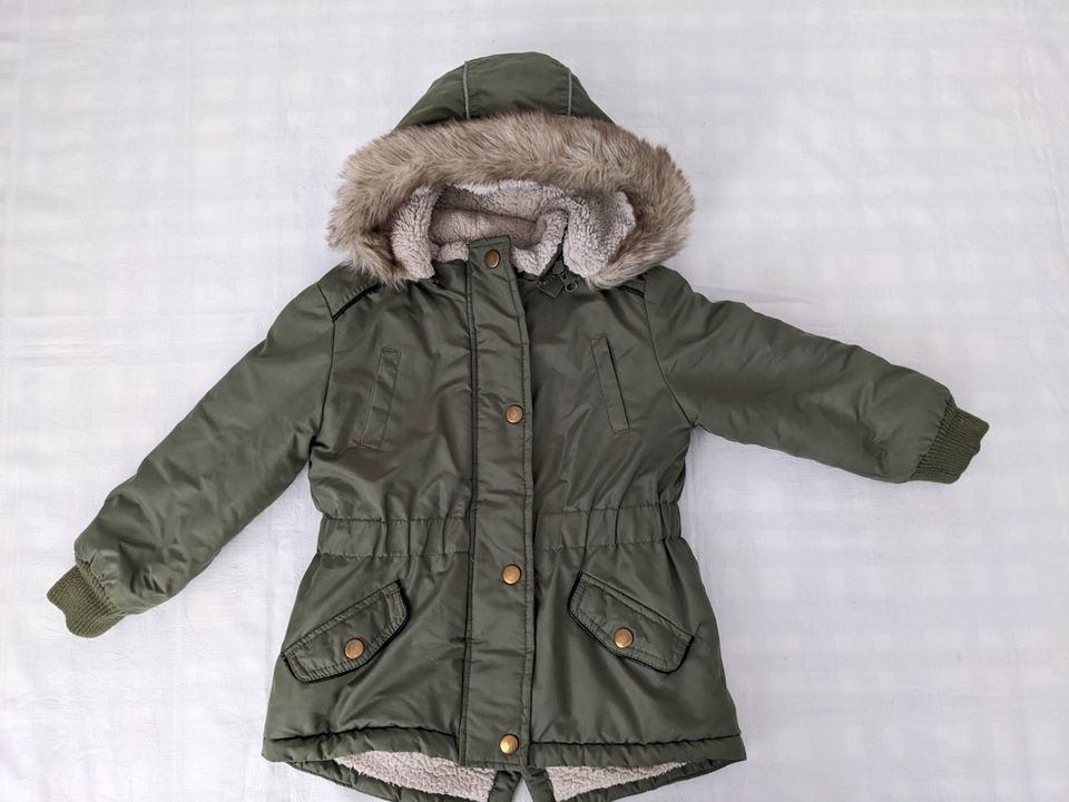 olivgrüner Winterparka, Gr. 98, Kiki&Koko, Mädchen in  Mecklenburg-Vorpommern - Stralsund | Babykleidung Größe 98 kaufen | eBay  Kleinanzeigen ist jetzt Kleinanzeigen