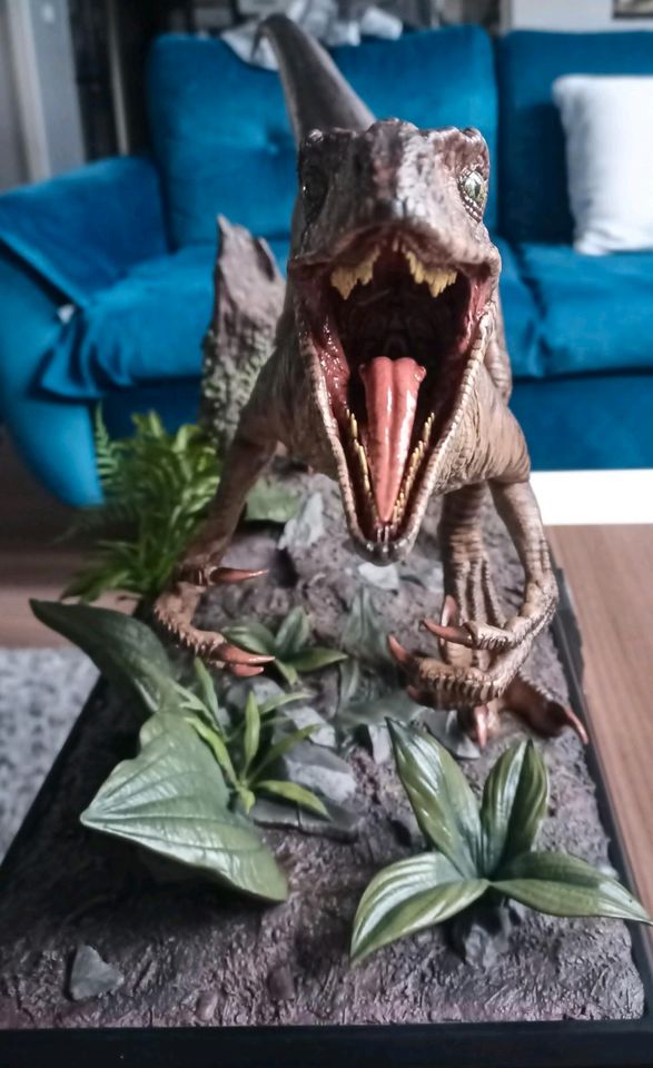 Velociraptor attack Prime 1 Studio Jurassic Park World in Görlitz