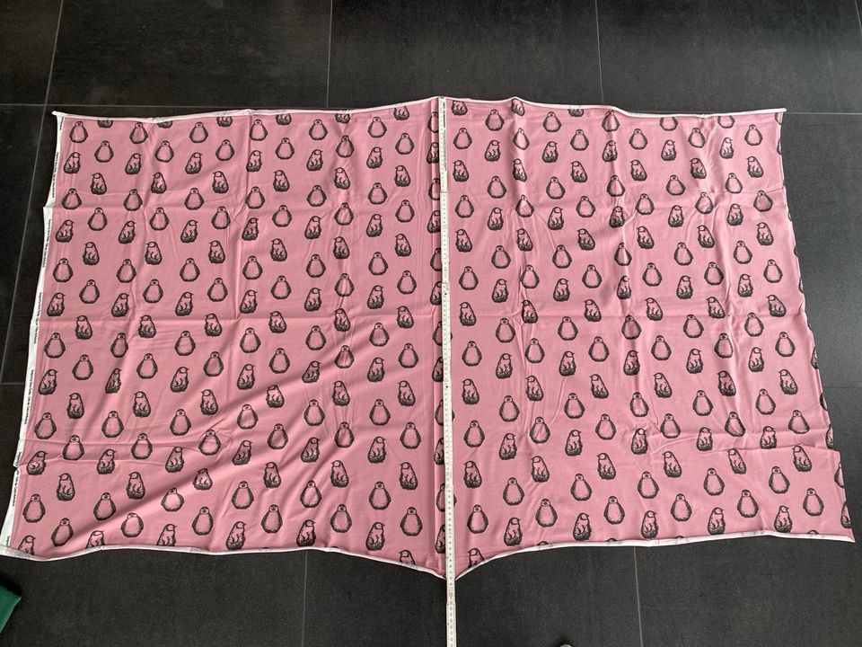 Jersey Stoff Stenzo Textiles Pinguin mit passend Bündchen in rosa in Limburgerhof