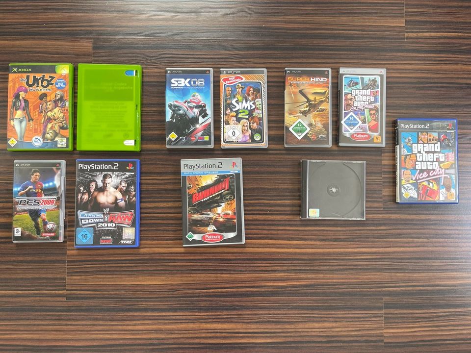 Diverse Spielehüllen/ Verpackungen/ OVP (LEER) in Weinstadt