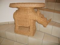 Einmalig !  Rattan Nashorn mit Tablett Baden-Württemberg - Baden-Baden Vorschau